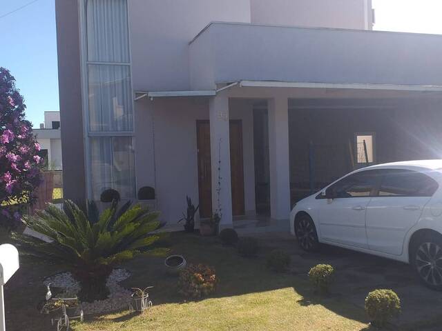 Venda em Picollo Villagio - Louveira