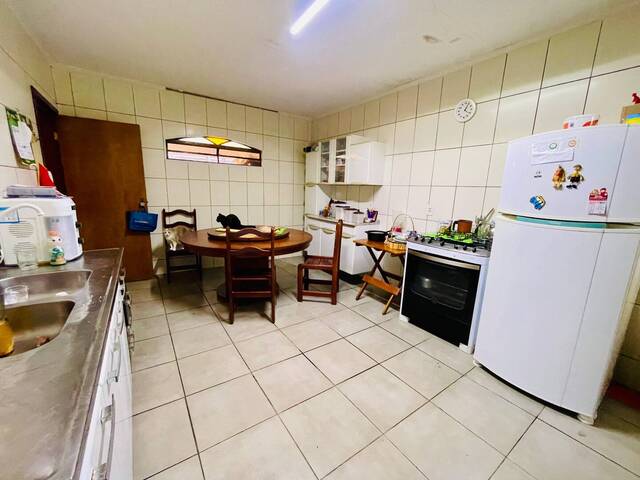 #CA5761 - Casa para Venda em Vinhedo - SP