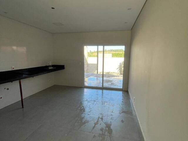 #CA5768 - Casa para Locação em Valinhos - SP