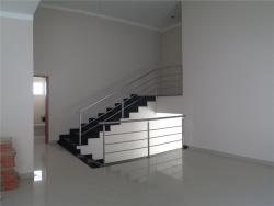 #CA0542 - Casa para Venda em Valinhos - SP - 3